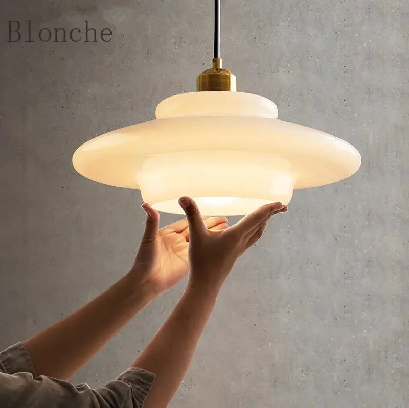 Restaurant Lamp Modern Pendant Lights Nordic Dining Room Kitchen Bar Creative Decor Lighting Fixtures Milk Glass Lampshade E27